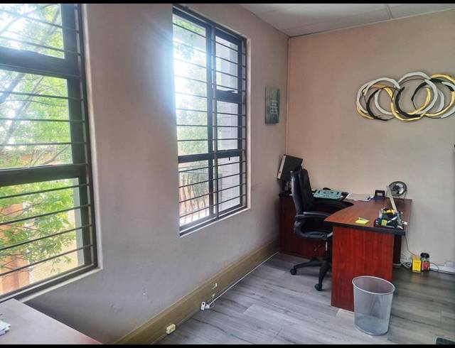 BUSINESS PROPERTY TO RENT IN ROUTE 21 BUSINESS PARK